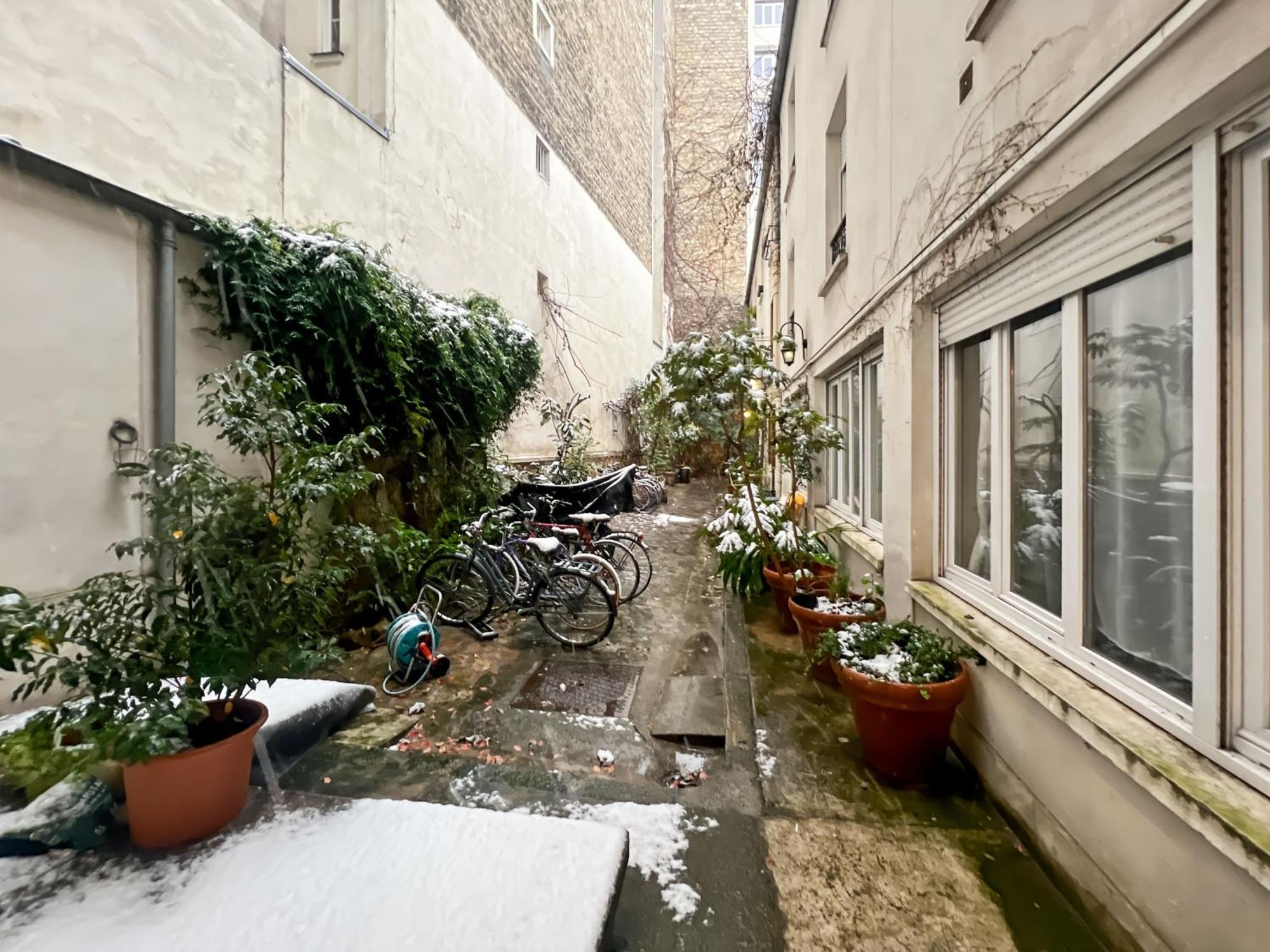 10 Min From Gare De Nord Est Appart hôtel Paris
